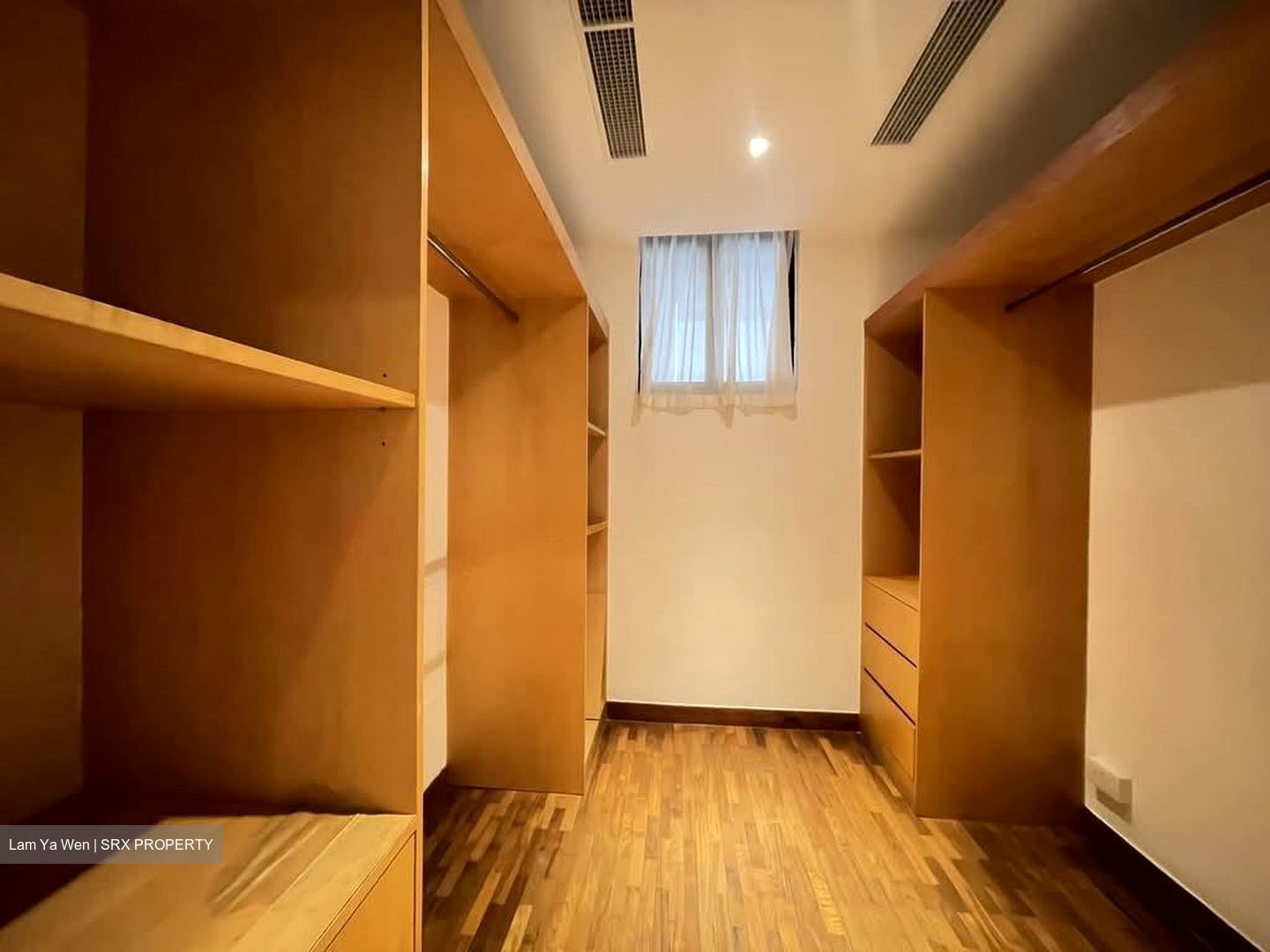 The Colonnade (D10), Condominium #588074831